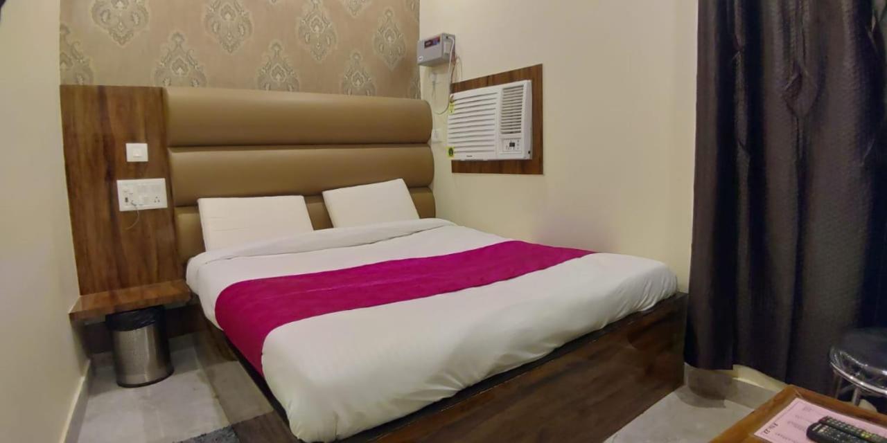 City Hotel Prayagraj Ngoại thất bức ảnh