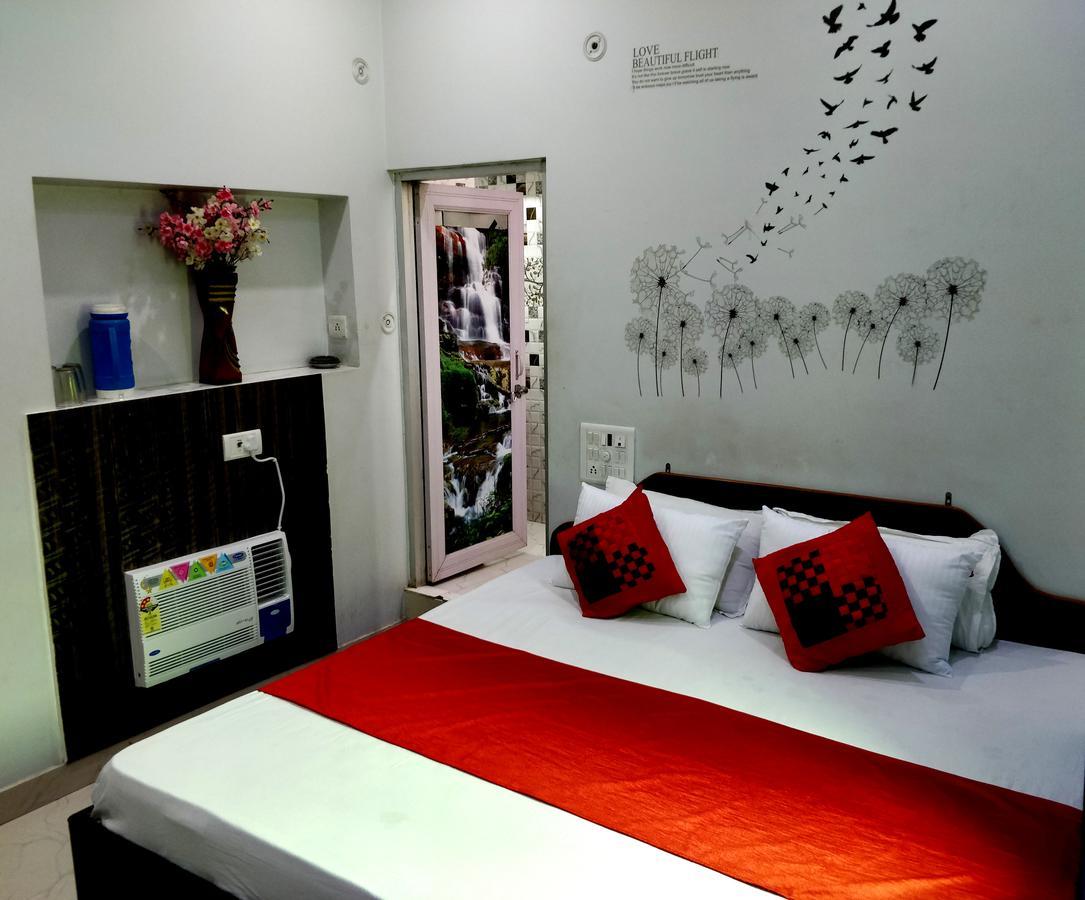 City Hotel Prayagraj Ngoại thất bức ảnh