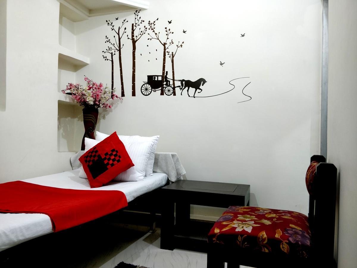 City Hotel Prayagraj Ngoại thất bức ảnh