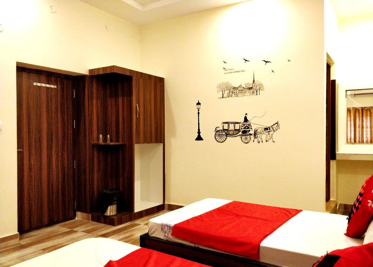 City Hotel Prayagraj Ngoại thất bức ảnh