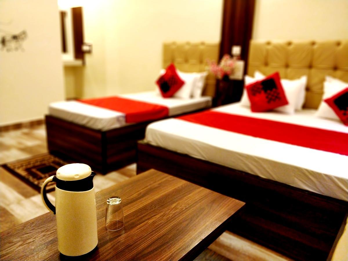 City Hotel Prayagraj Ngoại thất bức ảnh