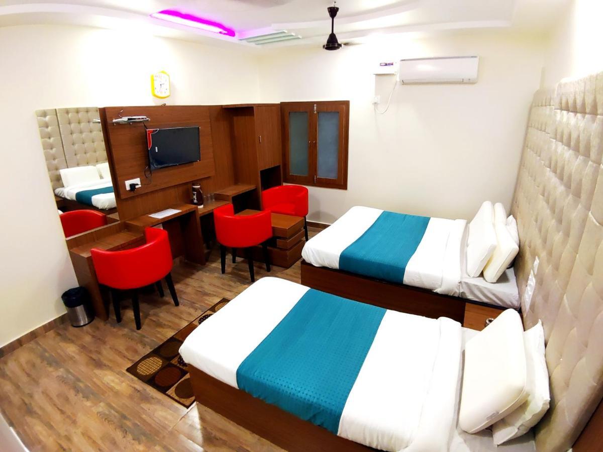 City Hotel Prayagraj Ngoại thất bức ảnh